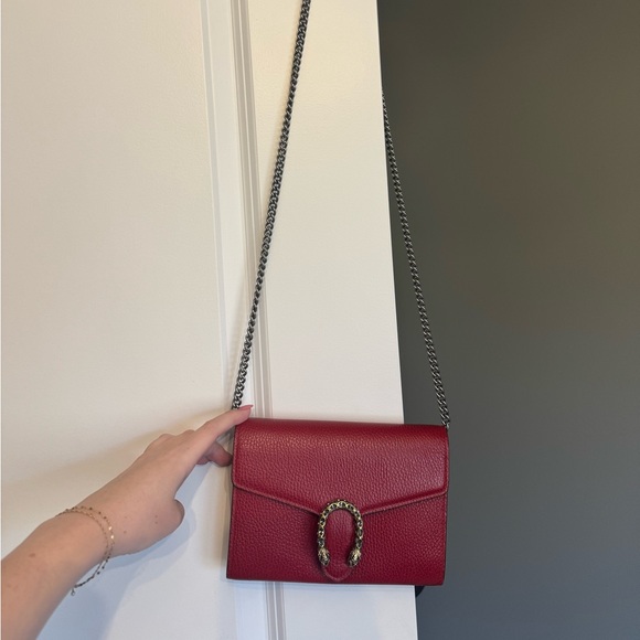 Gucci side bag wallet on chain in red great condition. Style is called dionsysis - Picture 2 of 7
